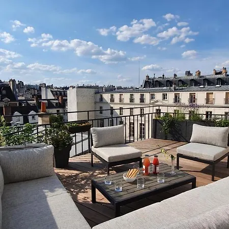 Historical - Odéon, Rive Gauche - 170 M2 *