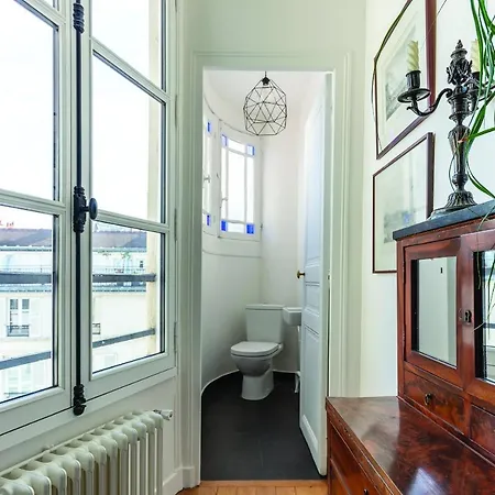 Historical - Odéon, Rive Gauche - 170 M2 Appartement *
