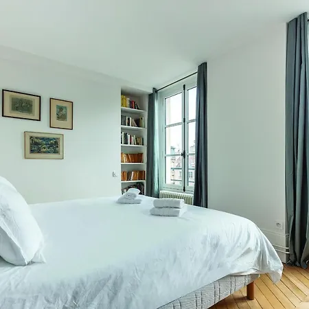 דירה Historical - Odeon, Rive Gauche - 170 M2 פריז
